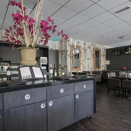 Fletcher Restaurant Zeeduin 4* 비크안지