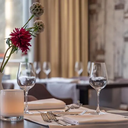 Fletcher Restaurant Zeeduin 4*