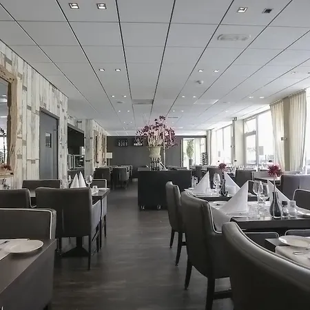 Fletcher Restaurant Zeeduin Hotel 4*