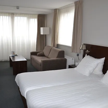 Fletcher Restaurant Zeeduin Hotel 4*